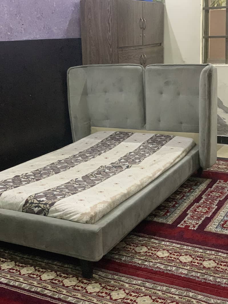 Single bed 5