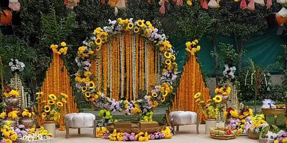 wedding lights decoration | Flowers decoration | mehndi decor