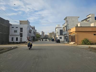 Prime Plot For Sale 80 Sq. Yards | Executive Block | North Town Residency Phase 1