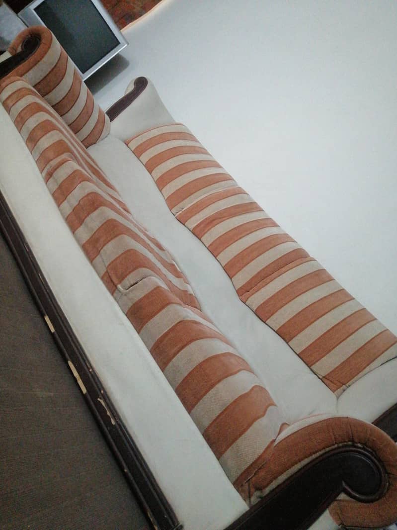 sofaset 5 seater 0