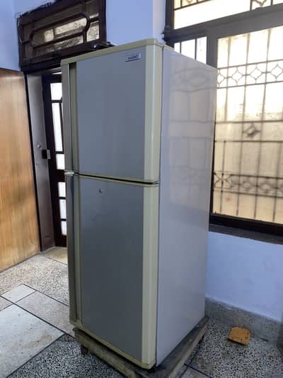 Orient fridge