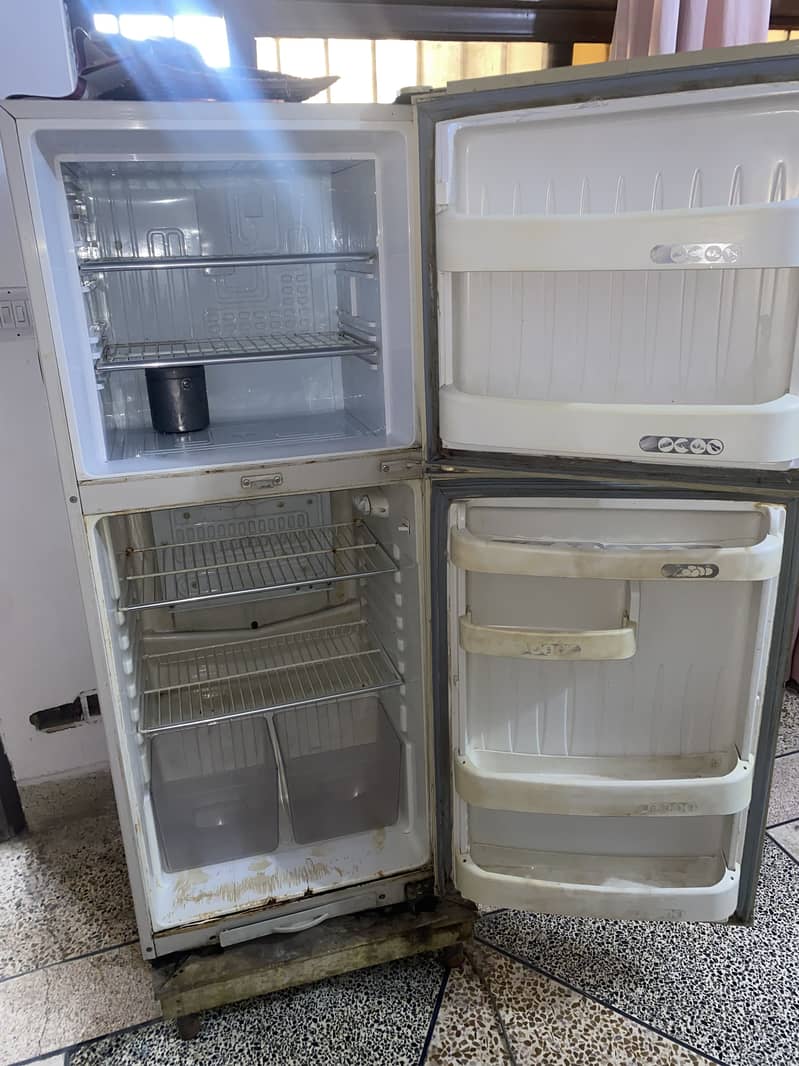 Orient fridge 1