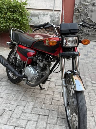 Honda CG 125 2022