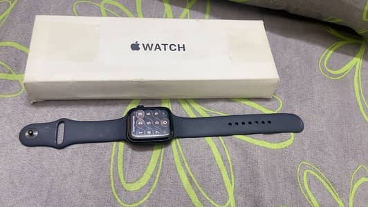 Apple Watch SE 2, 44mm, under warranty with 100 BH