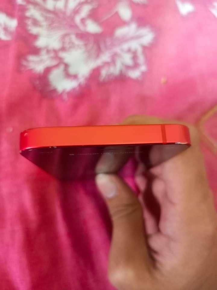iphone 12 mini 4