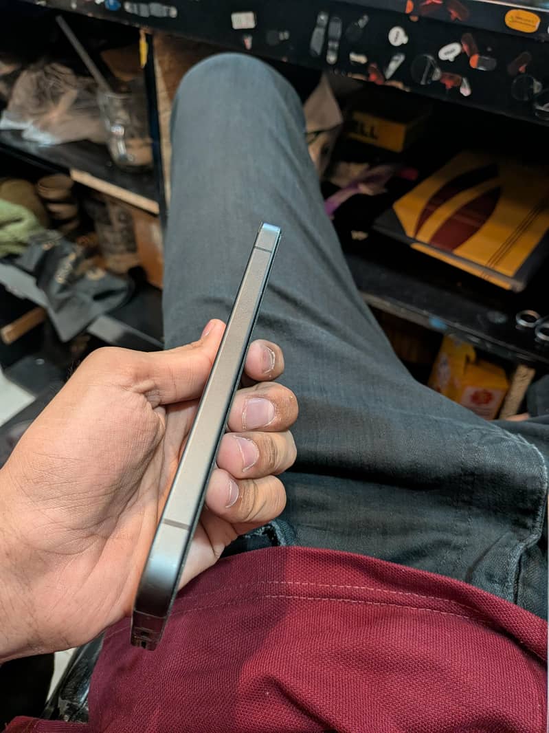 Google pixel 9a 3