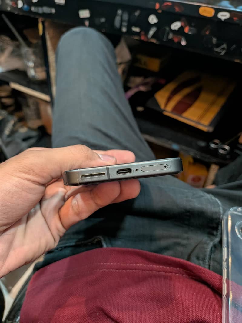 Google pixel 9a 5