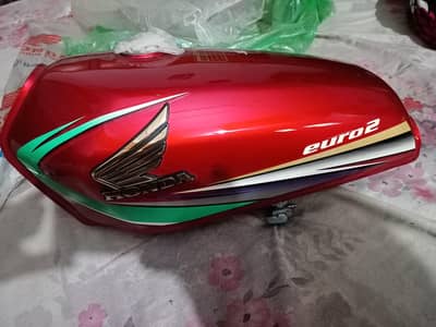 Honda 125 Tanky & other Genuine parts