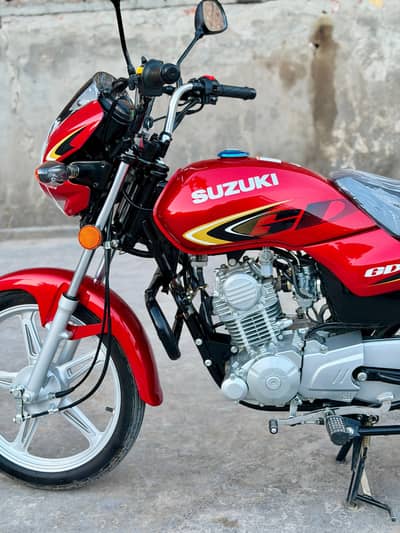 Suzuki gd110s self start aloye wheel brand new