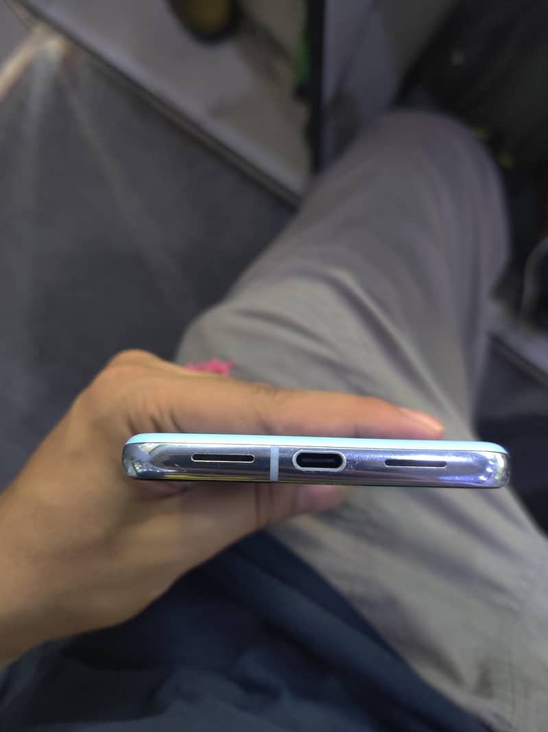 Google Pixel 8 pro 8