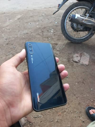 Huawei Y9s