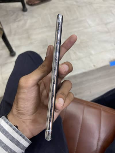 Iphone xs max 64gb pta approved