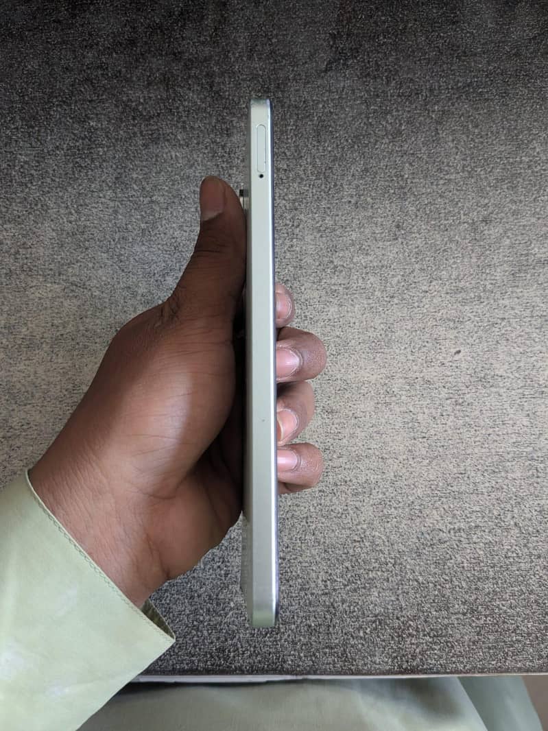 Realme Note 60x 1
