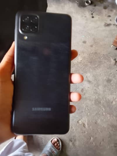 Samsung galaxy a12