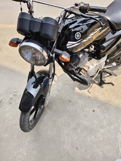 Yamaha YBZ 125