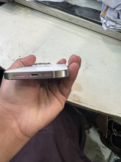 Iphone 14pro [pta approved ]