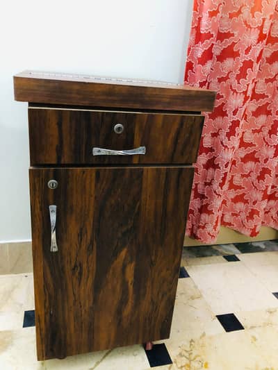 wooden folding iron stand