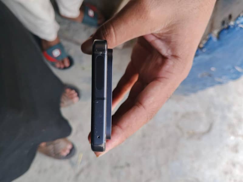 Google Pixel 9 2