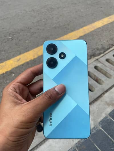 Infinix Hot30i 128gb pta prooved