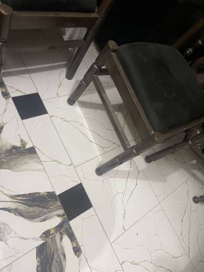 Dining table urgent for sale