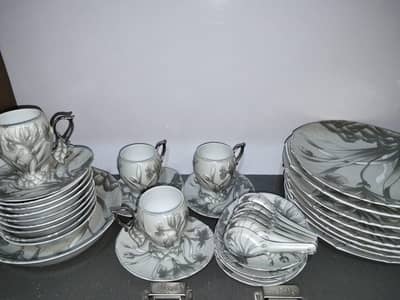 imported dinner set