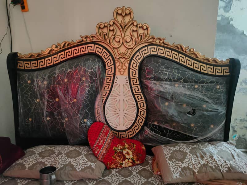 Room Bed 0