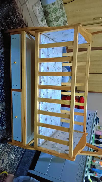 baby cot wooden