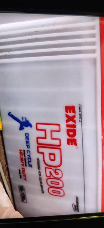 HP 200 130 Amp 4 batteries