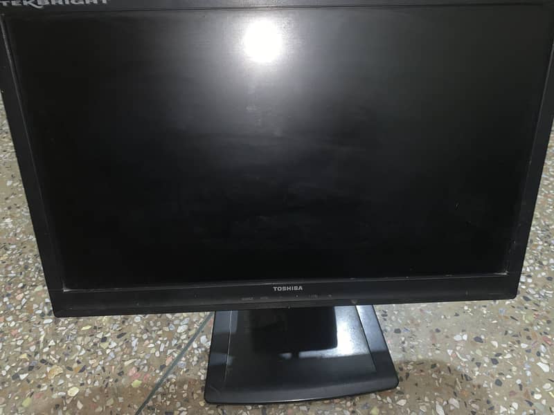Monitor 22 inch 1