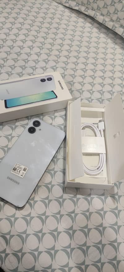 Samsung A06