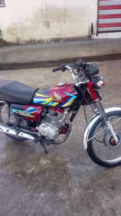 Honda CG 125 all ok engine no work availbale