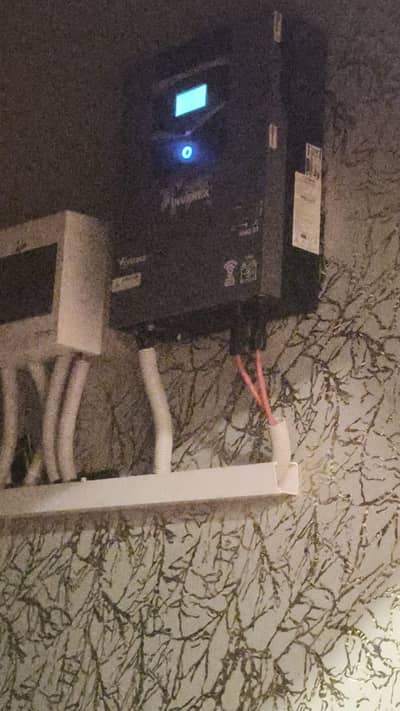 Inverex Veyron II 4kW Hybrid Solar Inverter