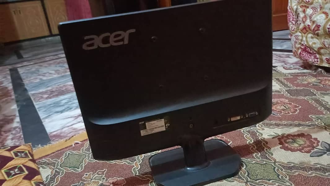 ACER LED 2
