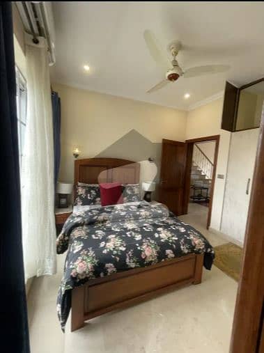 10 MARLA 35X70 FUNISHED FULL HOUSE FOR RENT IN G-13 ISB