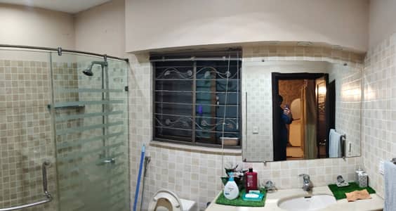 1 Kanal House For Sale In Phase 5 K Block KBasement Hall