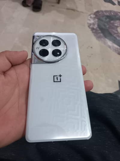 OnePlus 12 Special Edition - 24GB Ram + 1TB Storage  Complete Box