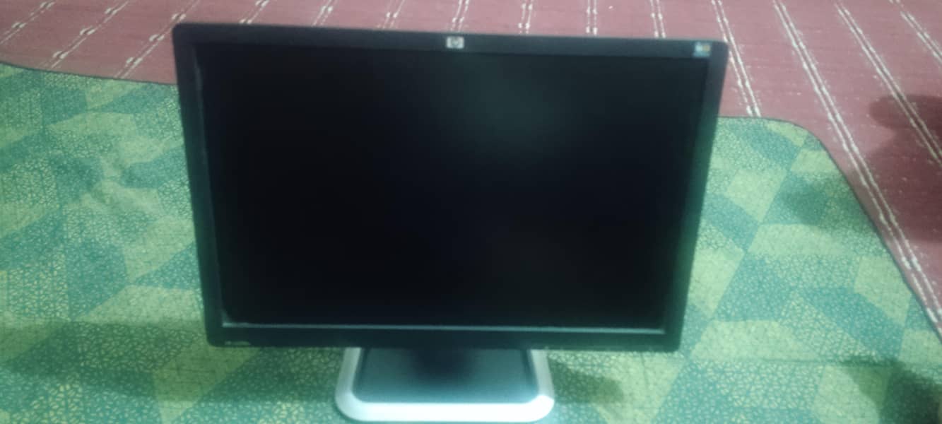 computer LCD 1