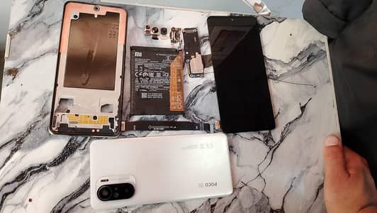 Poco f3