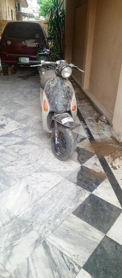 Suzuki 50cc scooty