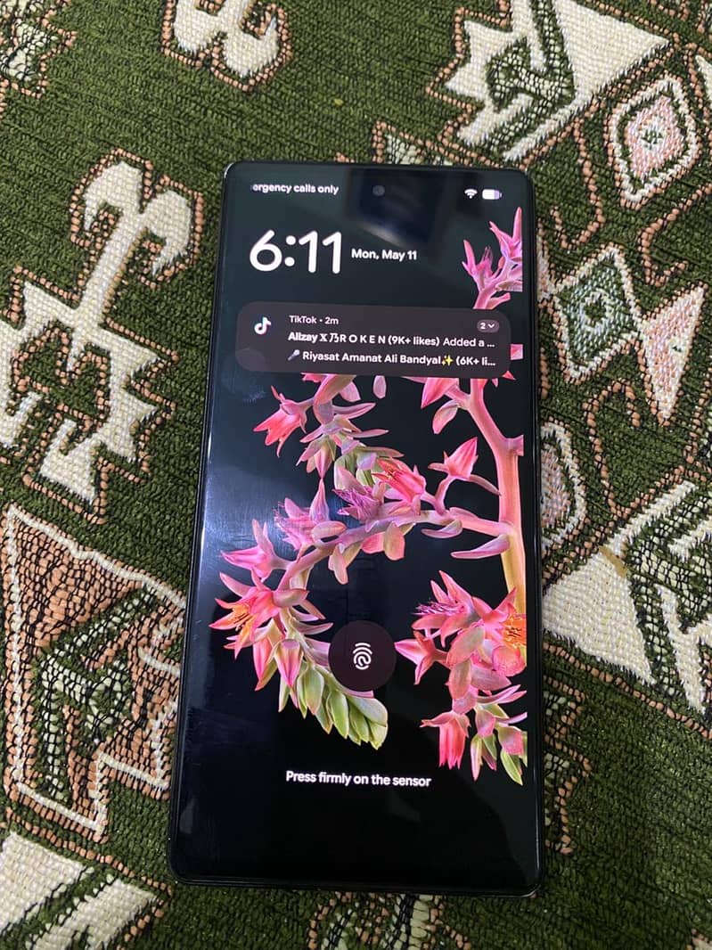 Google pixel 6 condition (9/10) 2