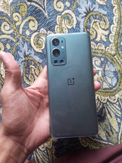 one plus 9 pro 12/256 PTA with 65 watt original charger