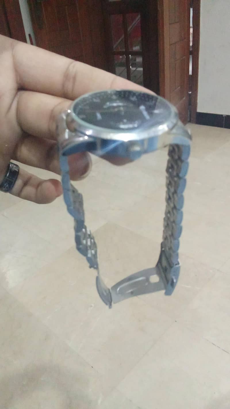 watch 1