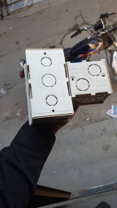 Plastic Injection Molding Machine / mould / Dies