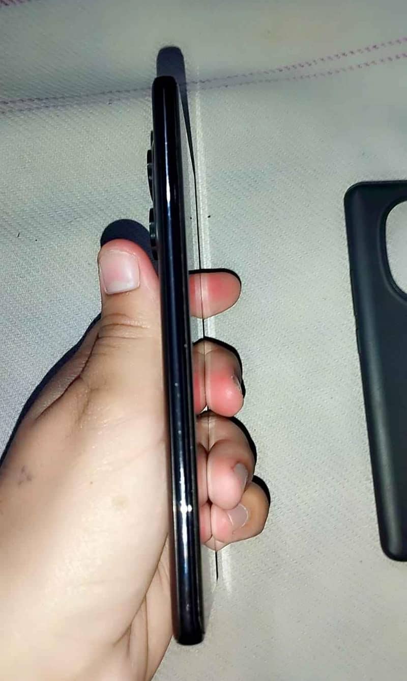 Redmi Note 14 Pro 1