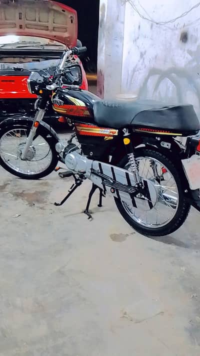 Unique 70 Full New Condition