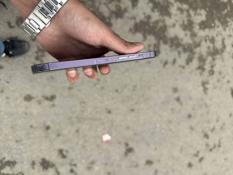 iPhone 14 pro max 5