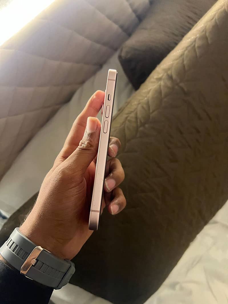 Iphone 15 3