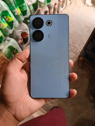 Tecno camon 20 8/256 10 by 8