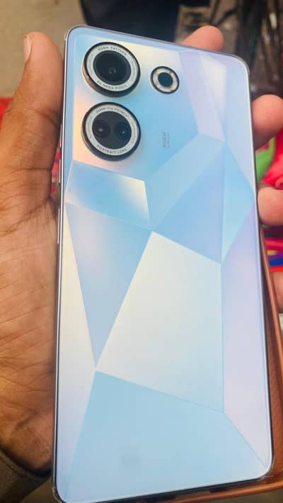 Tecno Camon 20