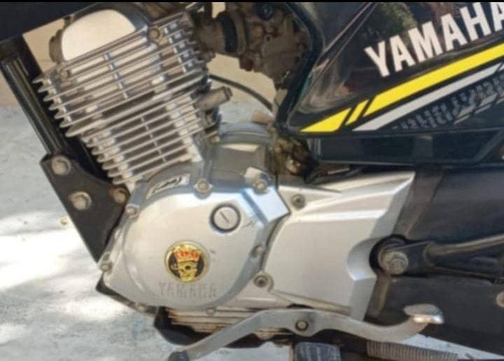 یاماہا YBR 125جی 1